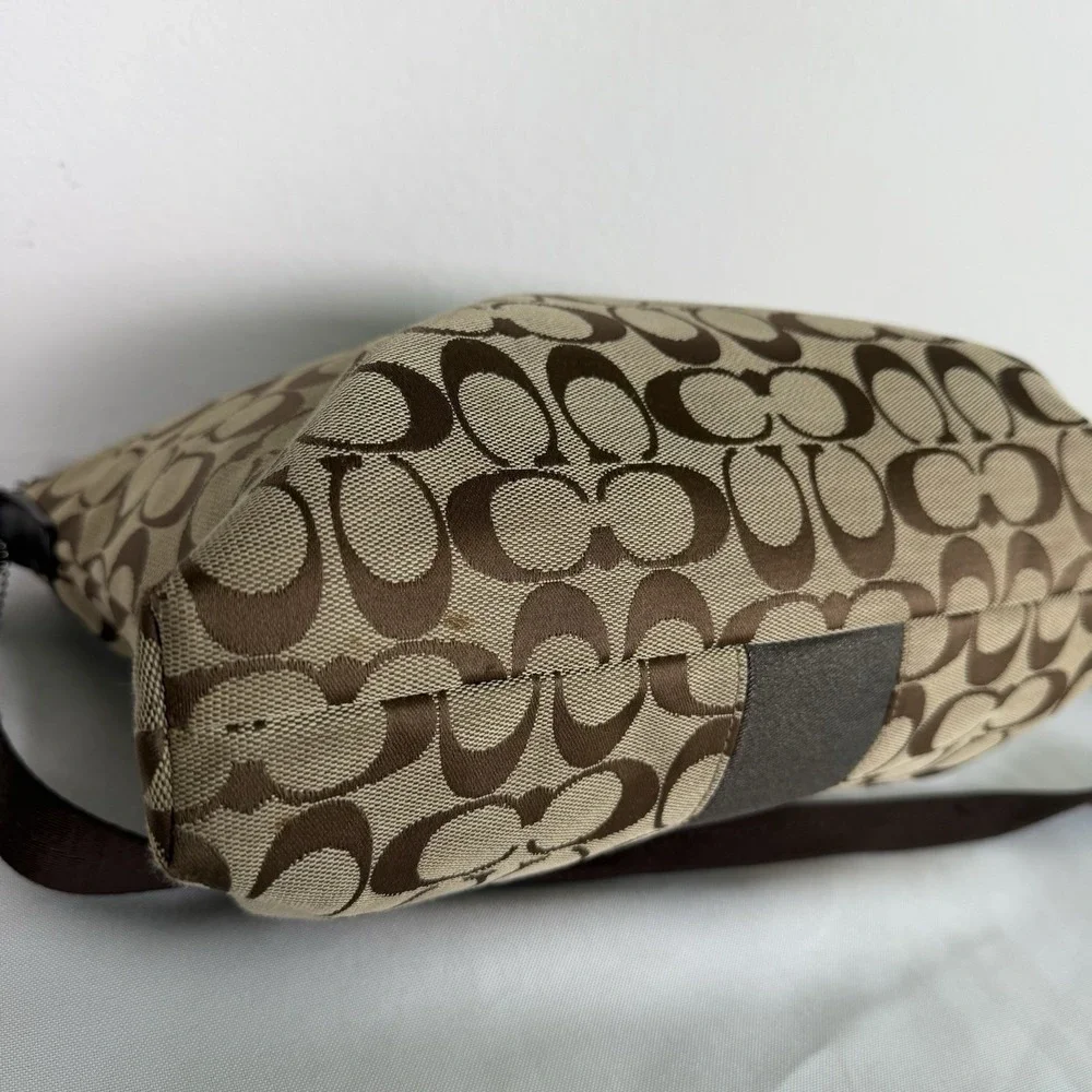 Coach Shoulder Bag‎ F28502 Signature Stripe Brown Canvas Leather Crossbody Y2K